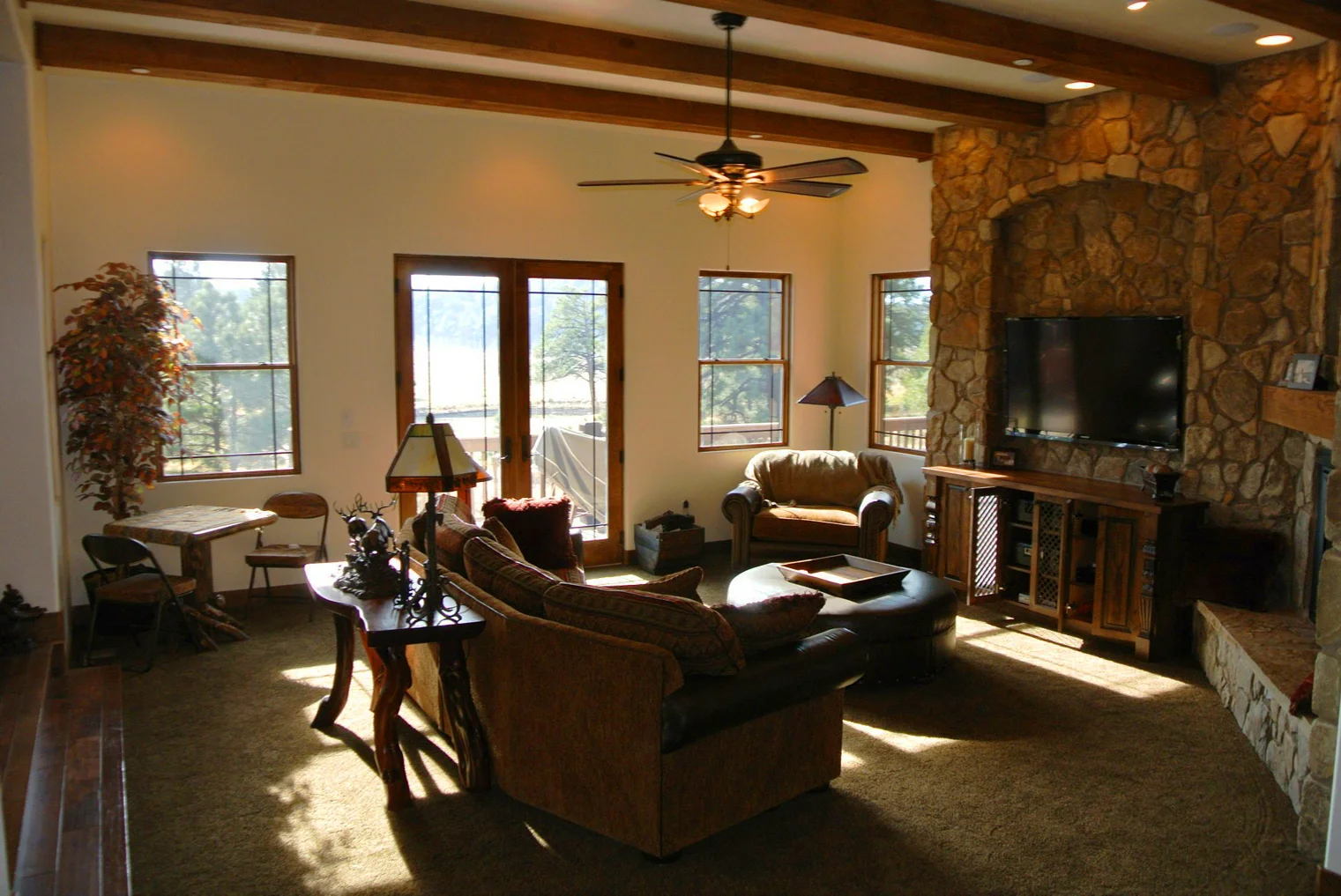 capstone Greatroom 2